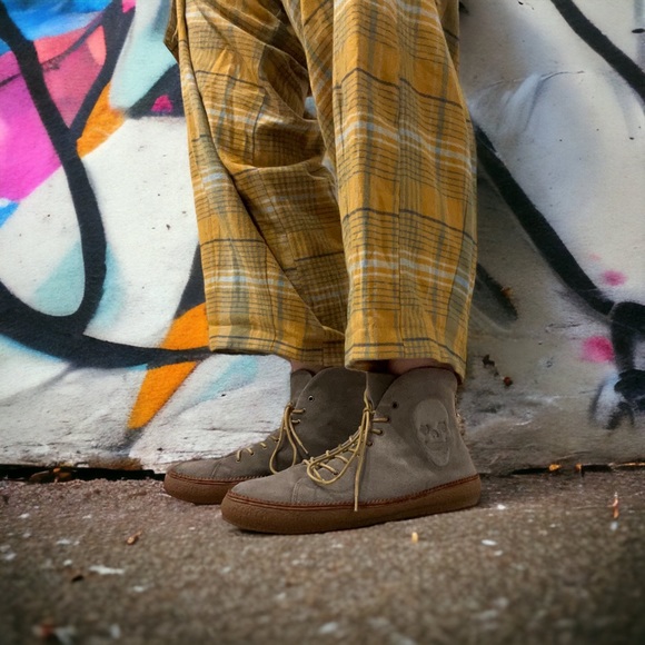 Mastermind Japan Suede Skull Lace-Up Desert Boot - Picture 3 of 13